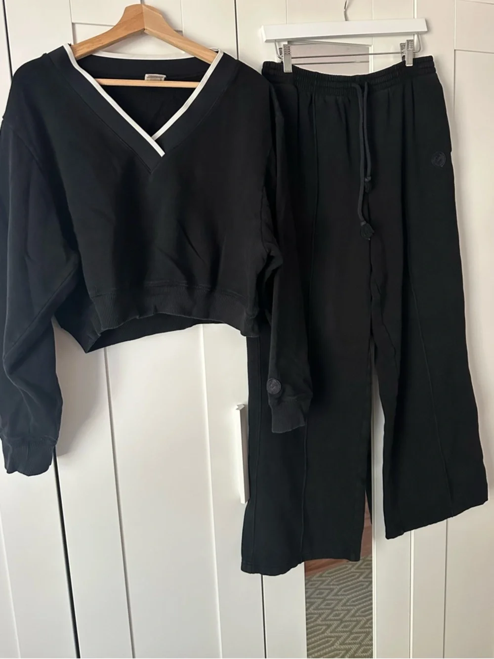 PINK Victoria's Secret Black Sweatshirt with White Trim and Wide Leg Pants Set - Picture 1 of 5